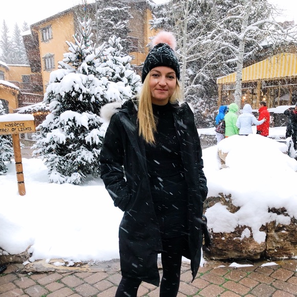 Meet your posher - Picture 3 of 3